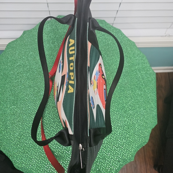 Harveys Autopia Tote in Black and Red - Picture 9 of 9